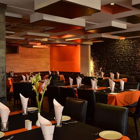 The Seventeen Degrees Hotel Dhanbād Dış mekan fotoğraf