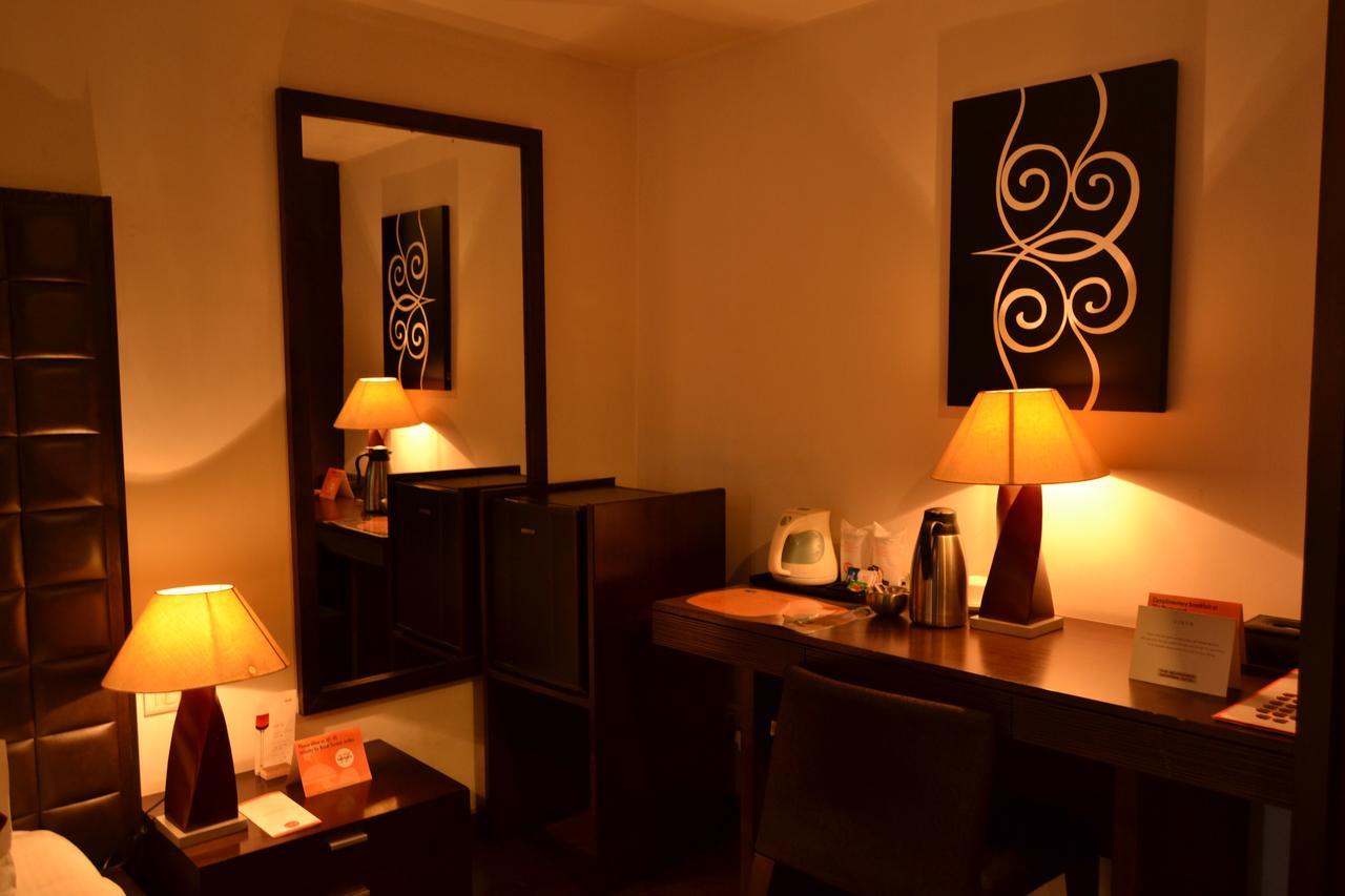 The Seventeen Degrees Hotel Dhanbād Dış mekan fotoğraf