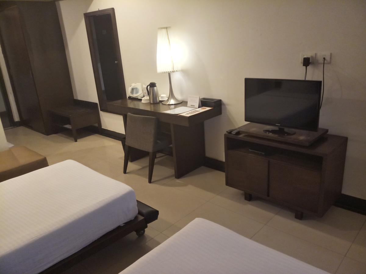 The Seventeen Degrees Hotel Dhanbād Dış mekan fotoğraf